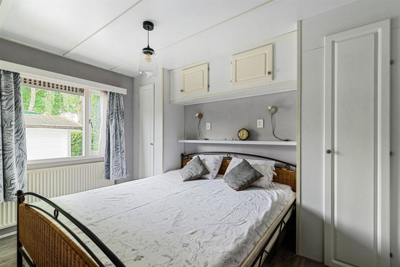 Charmant Chalet Te Voorthuizen Exteriör bild